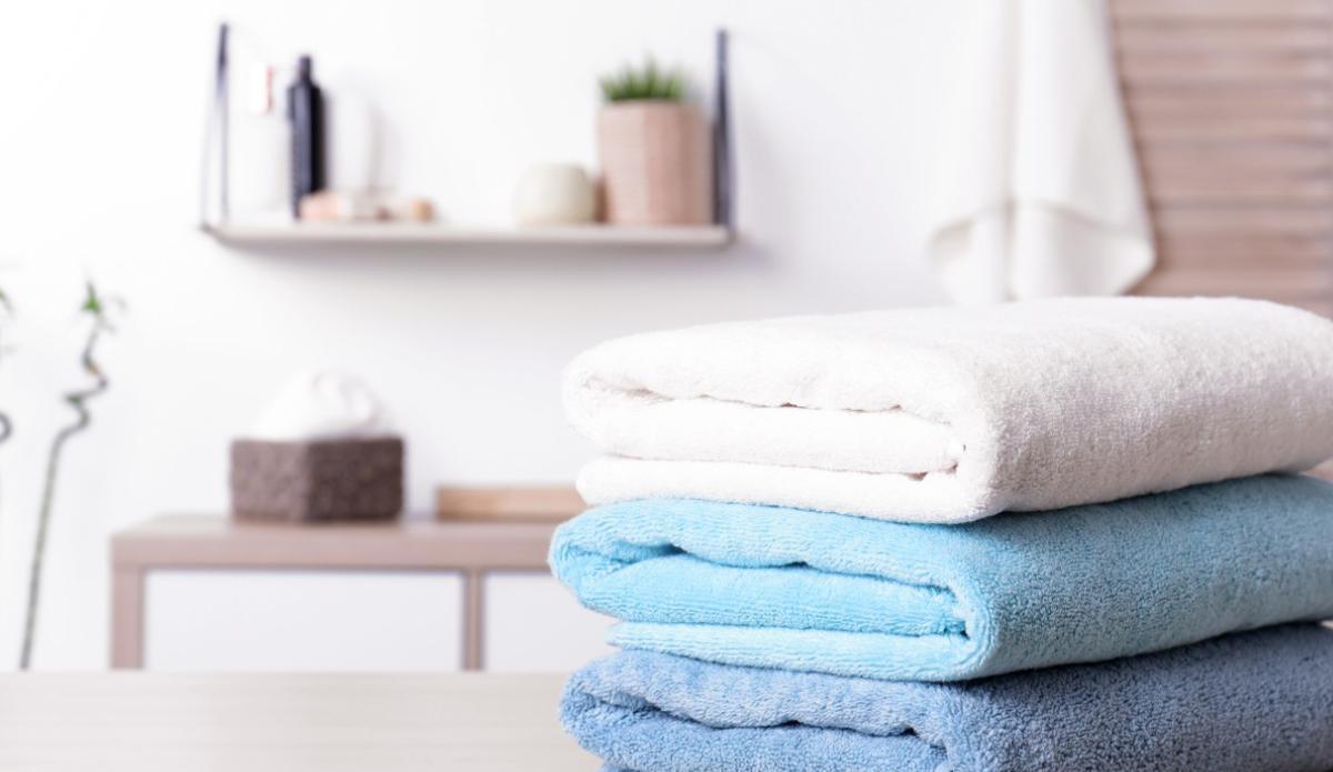 El gesto que debes hacer con la ducha para secar la ropa de la lavadora  dentro de casa: adiós a la humedad - Diario de Ibiza