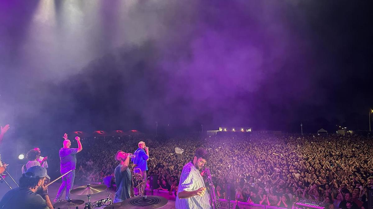 Actuación de La Fúmiga en el concierto del pasado 8 de octubre.