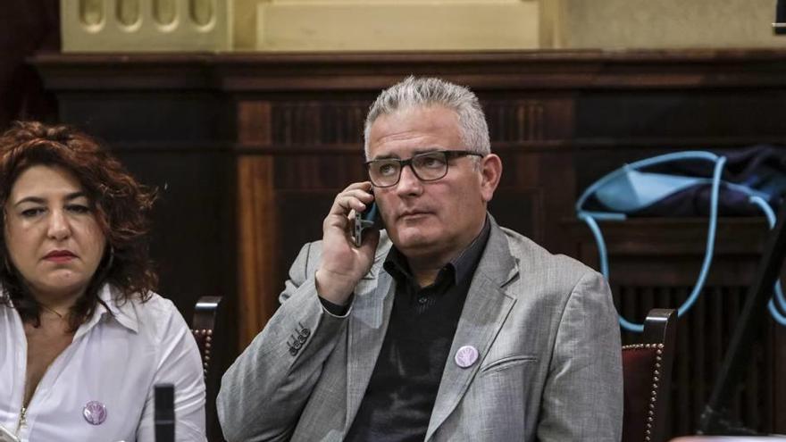 Jaume Font, líder de El Pi, ayer en el Parlament.