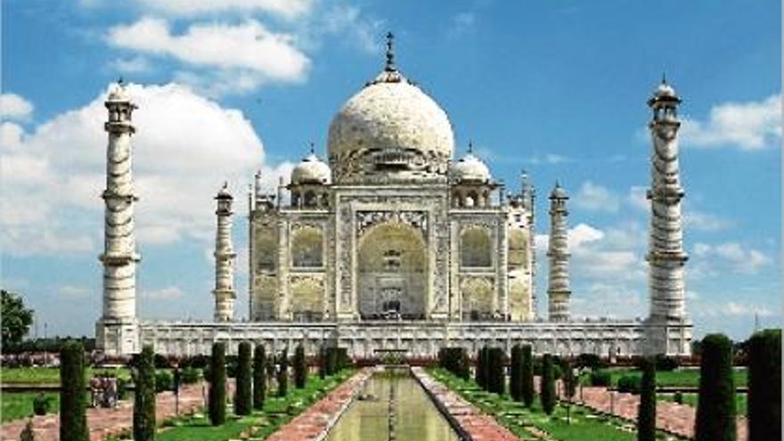 Ordenat construir per un emperador mogol, el Taj Mahal és un dels monuments més visitats del món