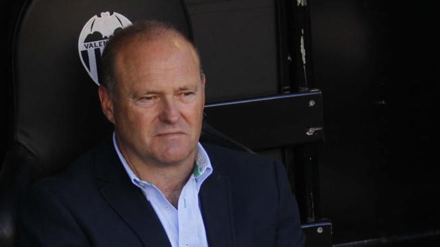 Pepe Mel anticipa su marcha del Betis y luego tiene que rectificar