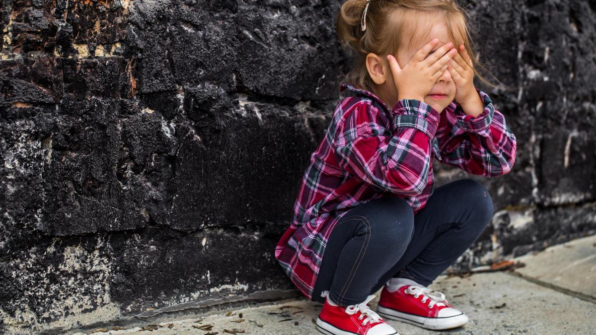 Frases que no tienes que decir nunca a tu hijo cuando sienta miedo