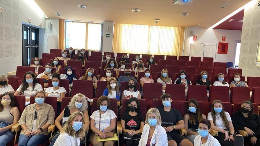 El Hospital de Torrevieja formará a 30 estudiantes de enfermería en prácticas