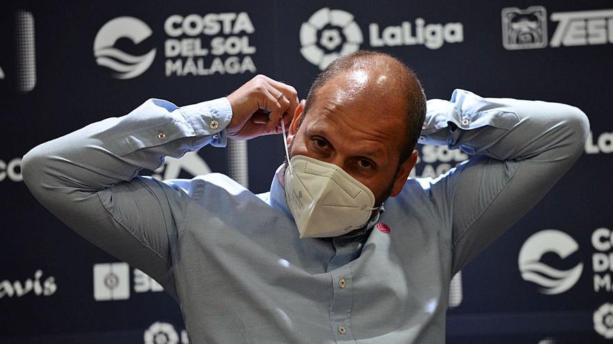 El míster fue presentado el pasado viernes en La Rosaleda.