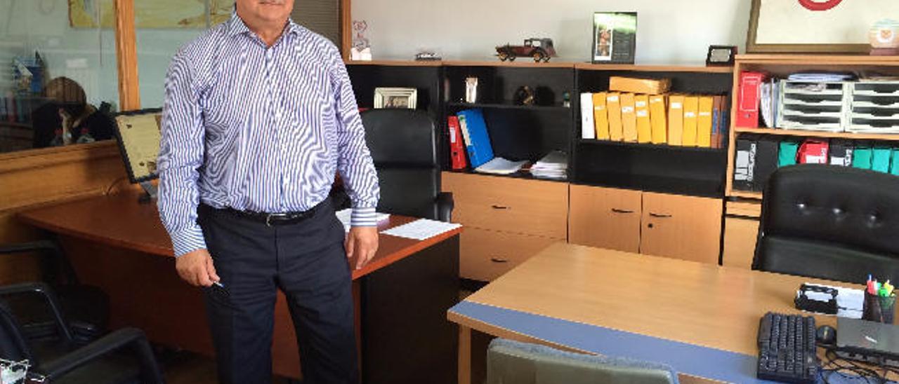 Jerónimo Quevedo, consejero delegado del Grupo Faycan, ayer, en su despacho de Arrecife.