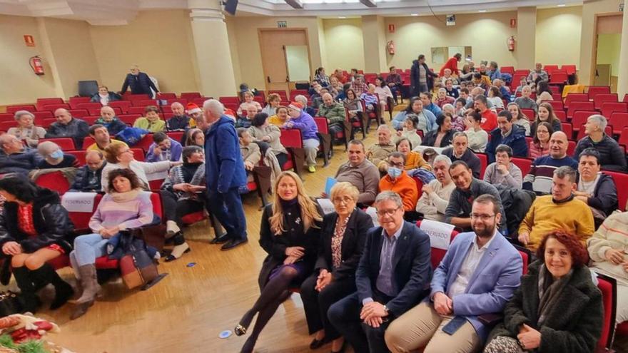 Fraternidad, encuentro con recuerdos y homenajes en Tapia