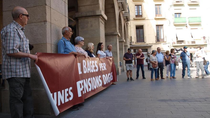 La plataforma es concentra cada dilluns a la plaça Major.