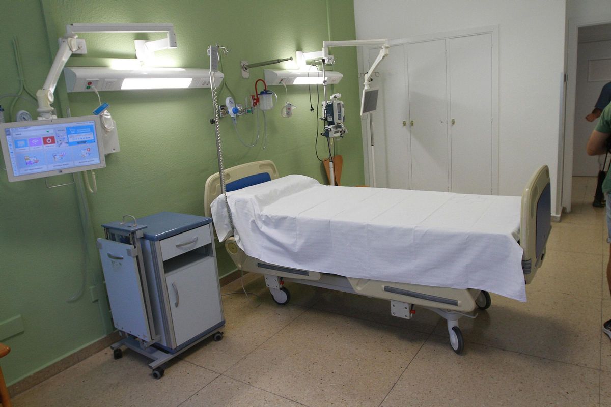 Una de las habitaciones de ingreso en las zonas del traslado de Pediatría y Obstetricia.