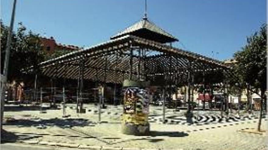 La plaça del Gra de Figueres.