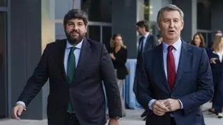 Feijóo pide a Sánchez que llame a las CCAA para diseñar un “plan de contingencia” frente a los aranceles de Trump