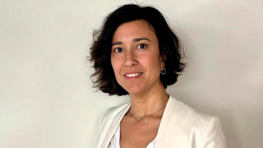 Montse Robustillo-Villarino, médico reumatóloga de Castellón: "Una de cada tres mujeres sufrirá una fractura por osteoporosis"