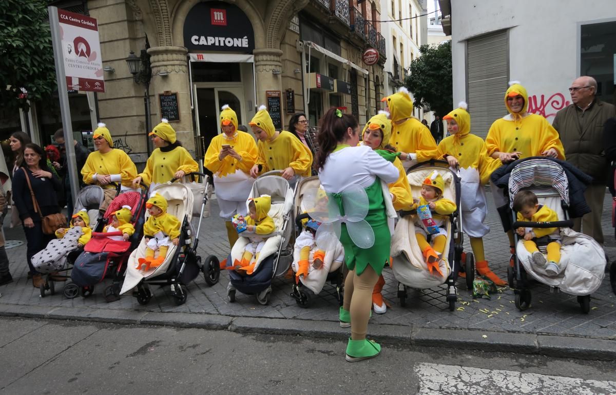 El gran desfile del Carnaval de Córdoba, en imágenes