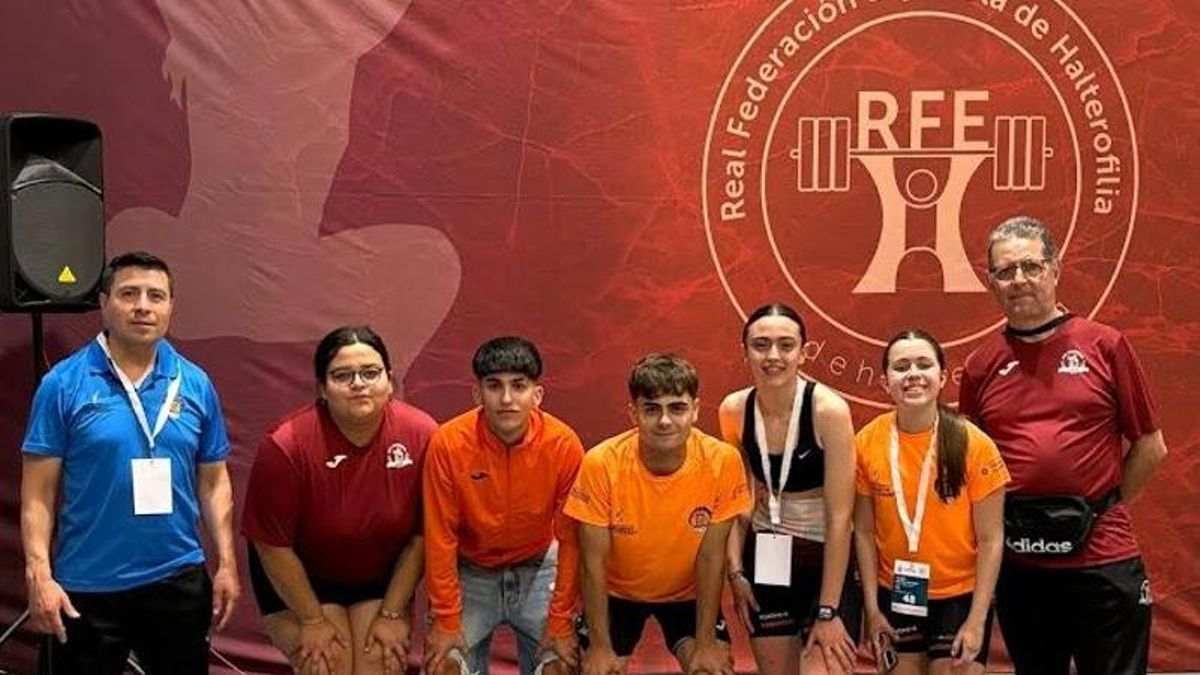 Equipo del CH Alzira que participó en el Campeonato España sub-17.