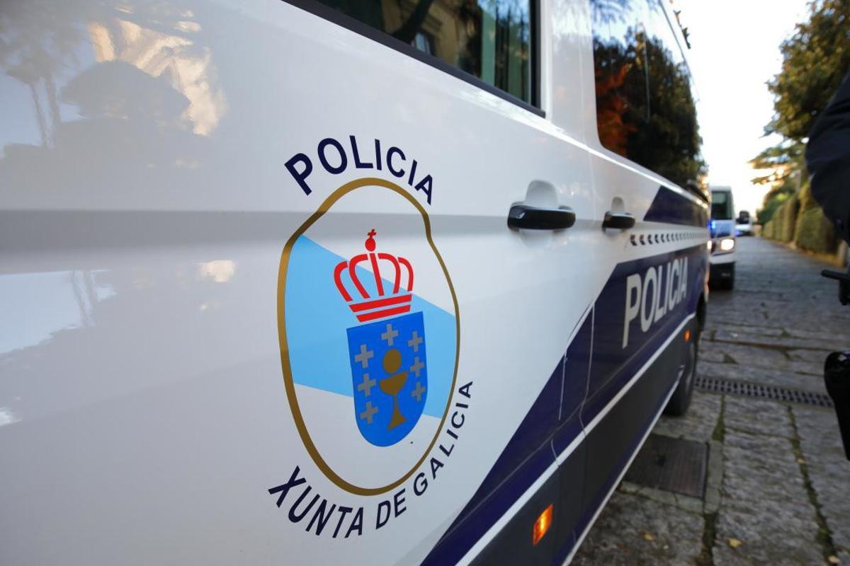 Un vehículo de la Policía Autonómica.
