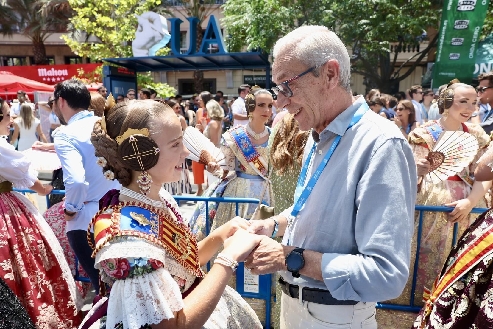 Mascletà del 22 de junio. Llega la corte mayor