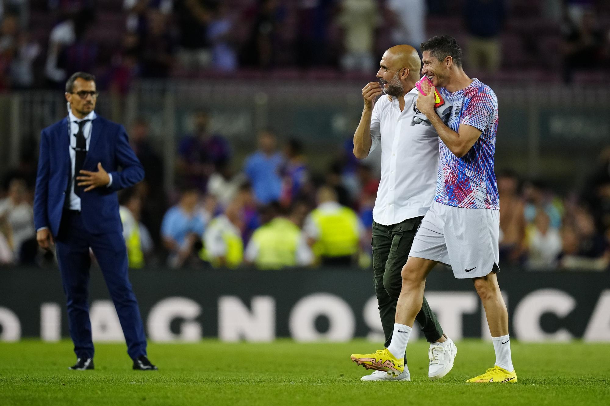 Les millors imatges del partit solidari per l'ELA entre el Barça i el Manchester City