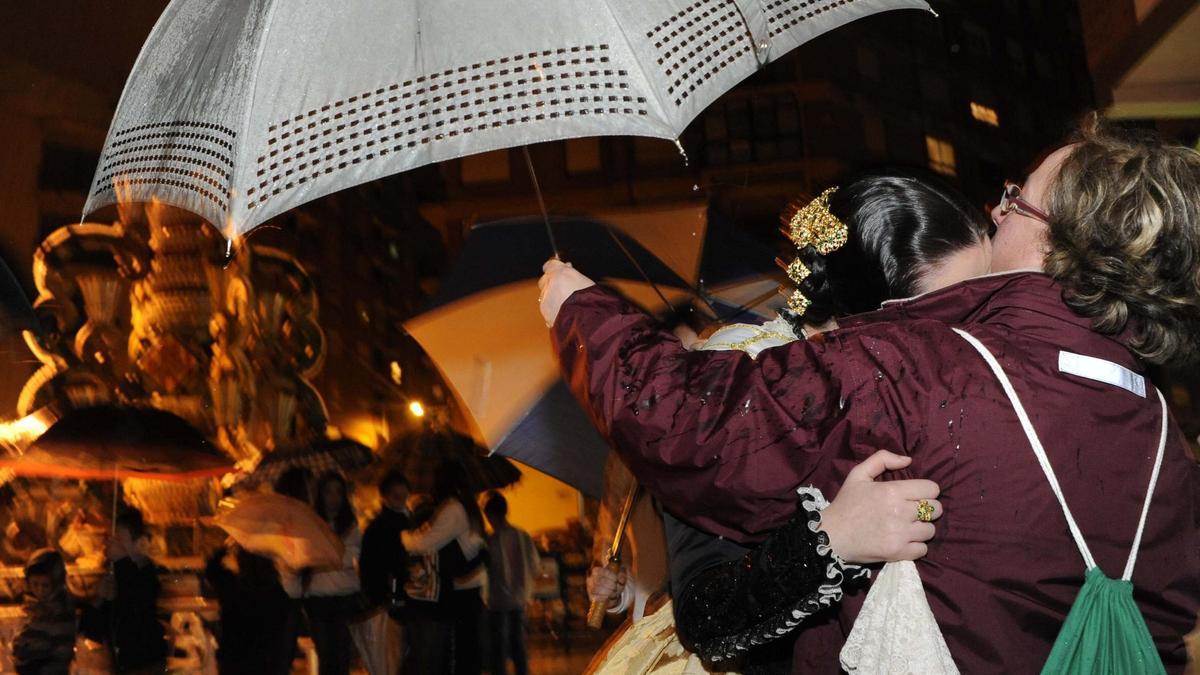 Imagen de archivo de una jornada de lluvia en Castelló durante la Magdalena.