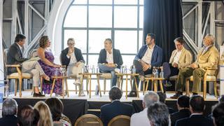 Ayuntamientos y empresarios abogan por ordenar las viviendas turísticas