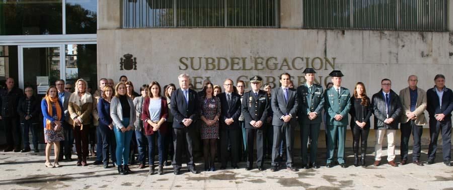 Jornada reivindicativa contra la violencia hacia las mujeres en Córdoba .