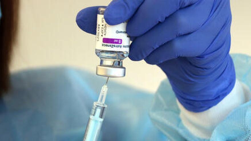 Dinamarca suspèn la vacuna d&#039;AstraZeneca per trombos