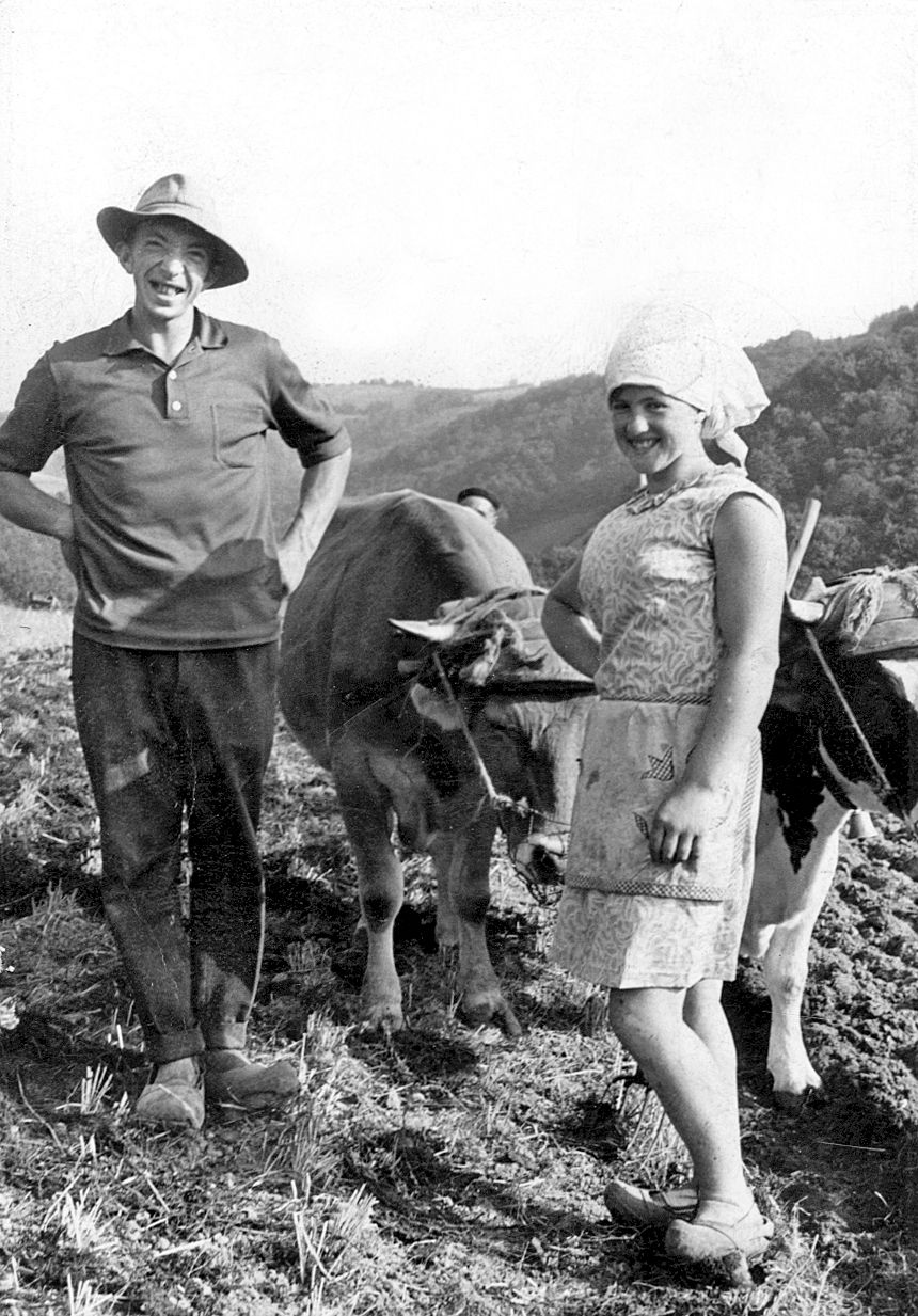 Matrimonio de labradores en Murias. Obona. Tineo.