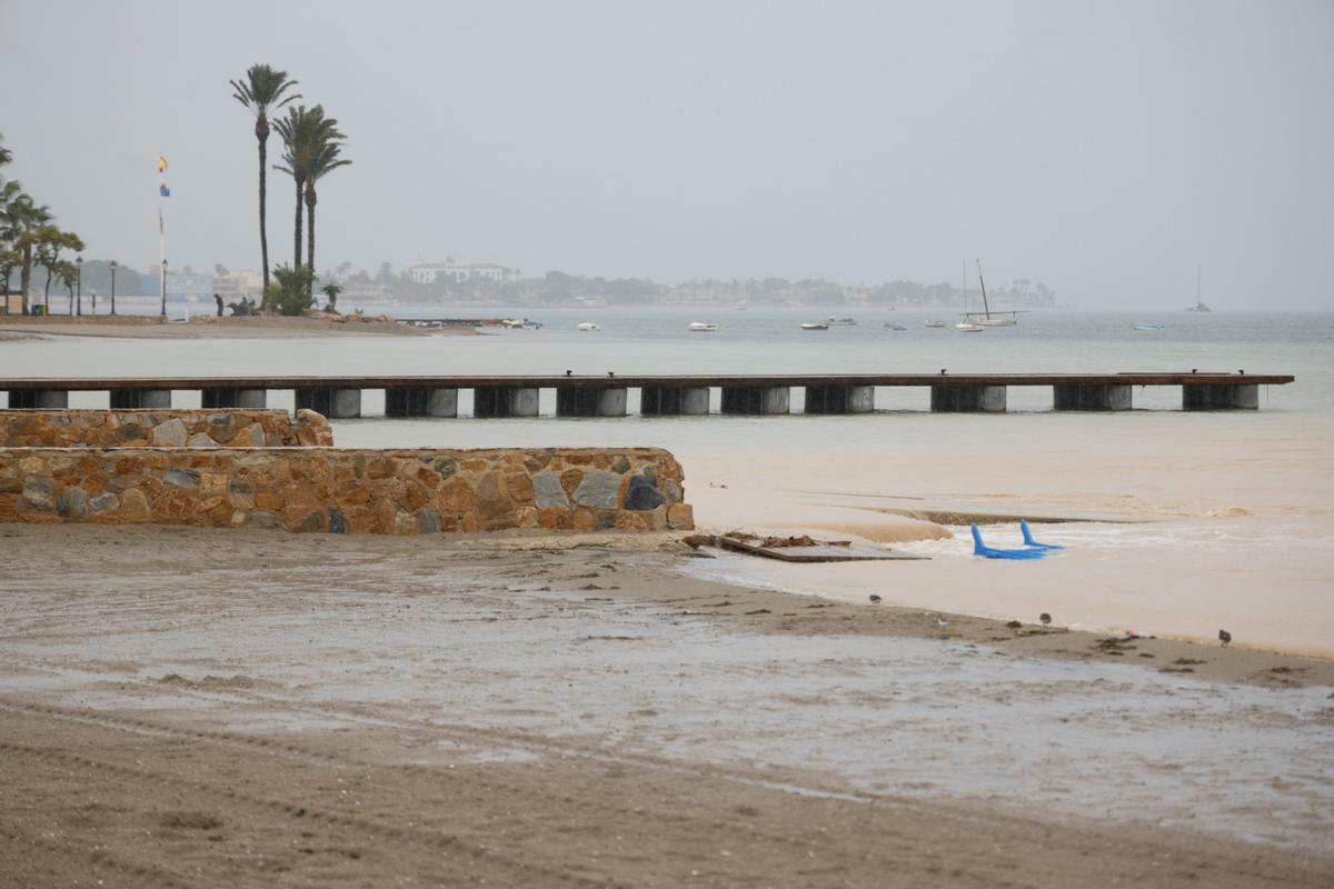Rambla de los Alcázares tras el paso de la dana Alice