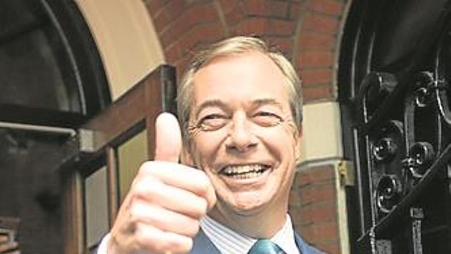 Donald Trump aconseja a Johnson una alianza con Farage