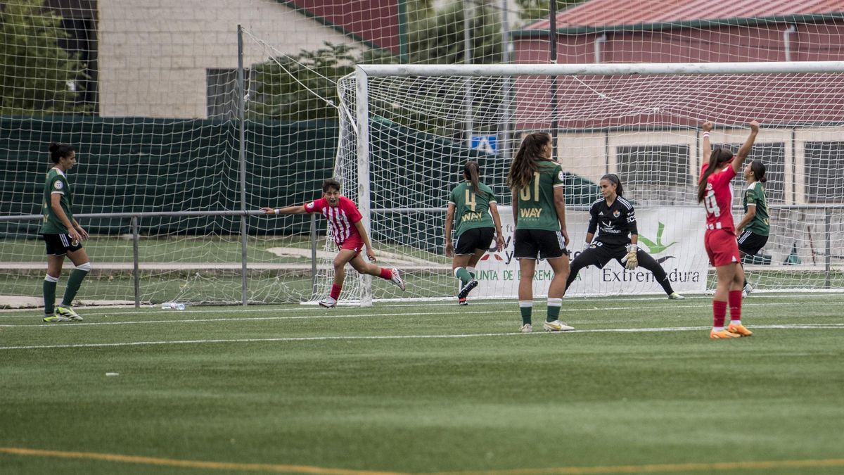 Las imágenes del Cacereño Femenino-Atlético de Madrid B