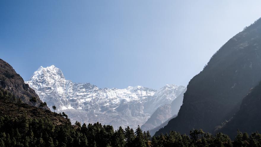 El mallorquín Blai Llopis mantiene la séptima plaza en la Everest Trail Race