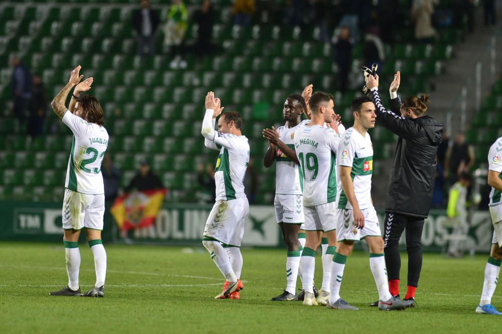 Las mejores fotografías del partido entre el Elche y el Racing de Santander