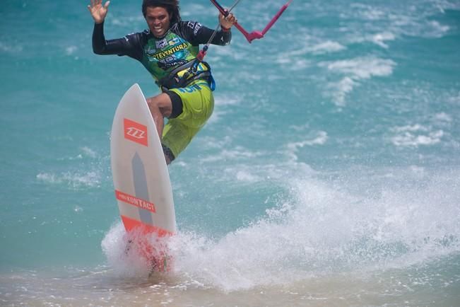 Prueba de Strapless en el Mundial de Kitesurf de Fuerteventura