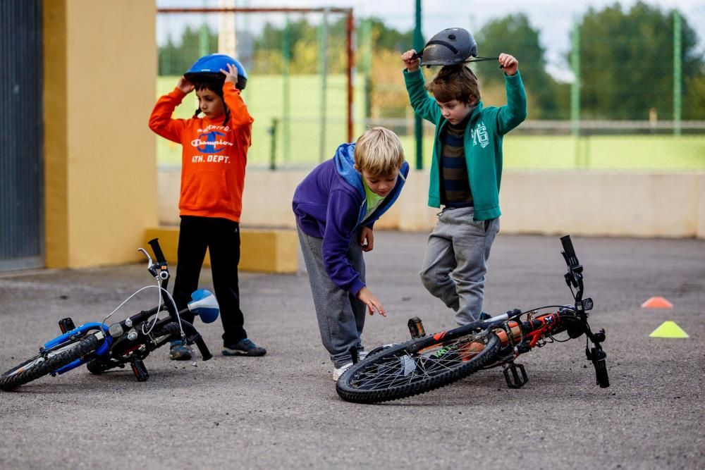 Por segundo año la escuela de iniciación al triatlón abre sus puertas a una ilusionante temporada de formación