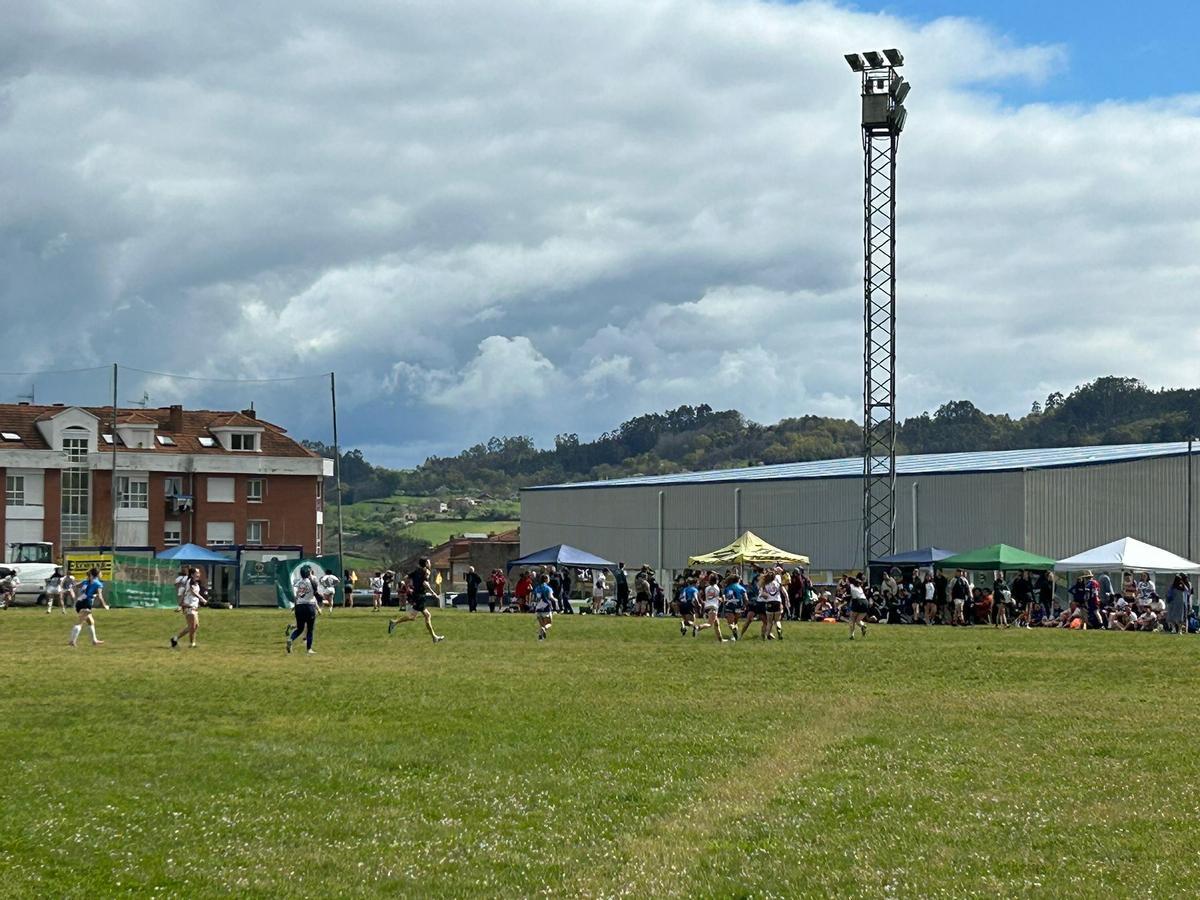 EN IMÁGENES: El Seven de Grado, un "festival" imprescindible para el rugby nacional EN IMÁGENES: El Seven de Grado, un "festival" imprescindible para el rugby nacional