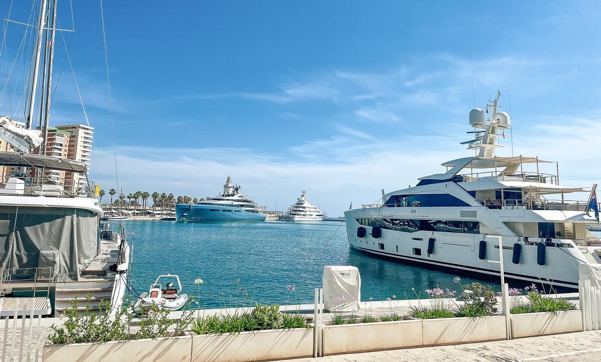 Los amarres del IGY Málaga Marina, en el Puerto de Málaga capital.