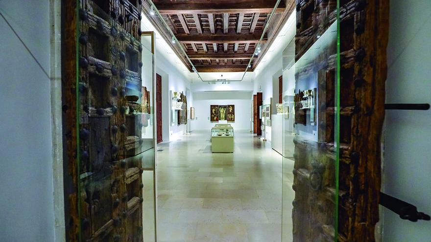 El Museu de Mallorca acoge las primeras jornadas de conservación de tejidos