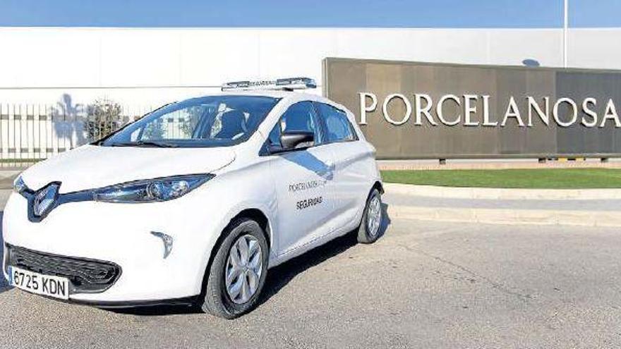 Porcelanosa se mueve con Renault Zoe