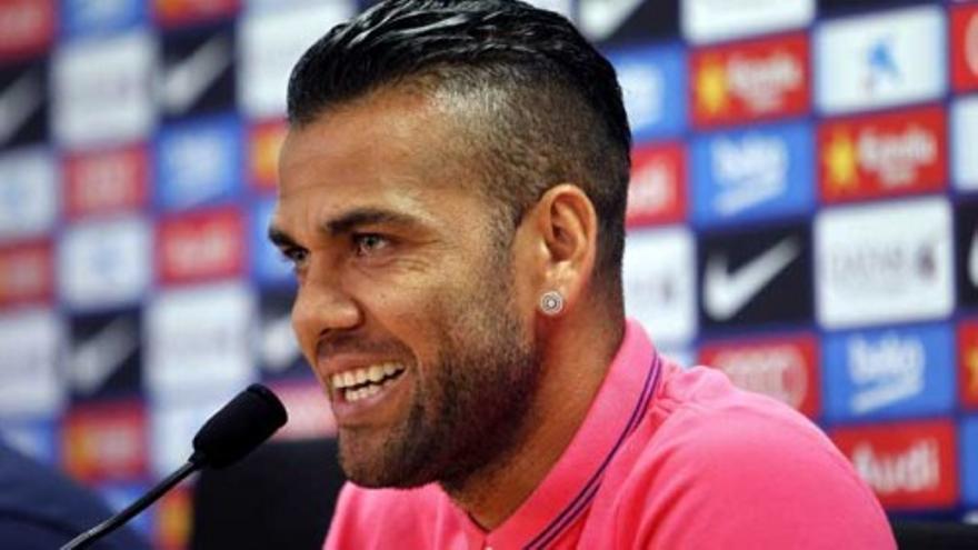 Alves: &quot;La culpa no fue del Tata, es nuestra&quot;