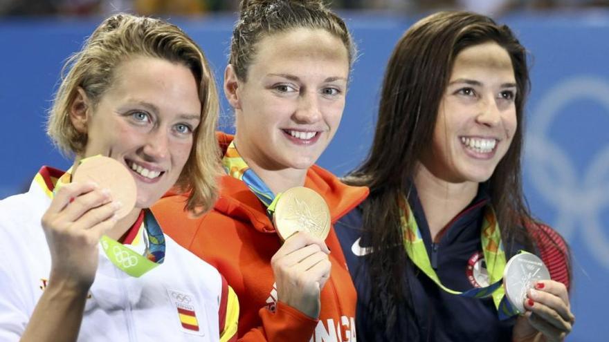 Mireia Belmonte se cuelga el bronce en los 400 estilos