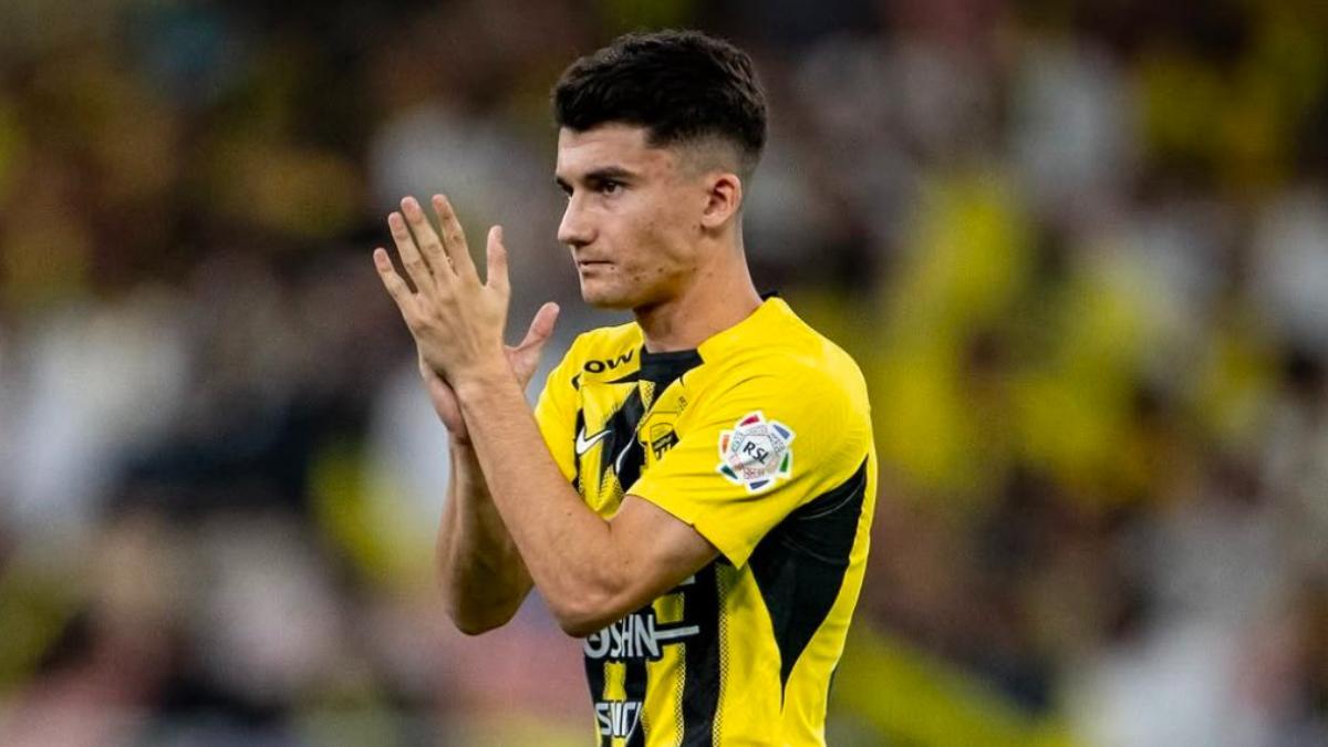 Unai Hernández, en su debut con el Al-Ittihad