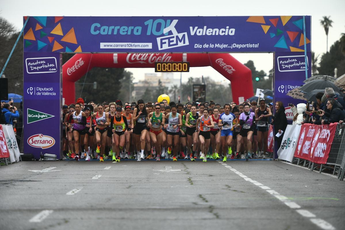 La 12ª edición de la Carrera 10KFem cierra sus inscripciones.