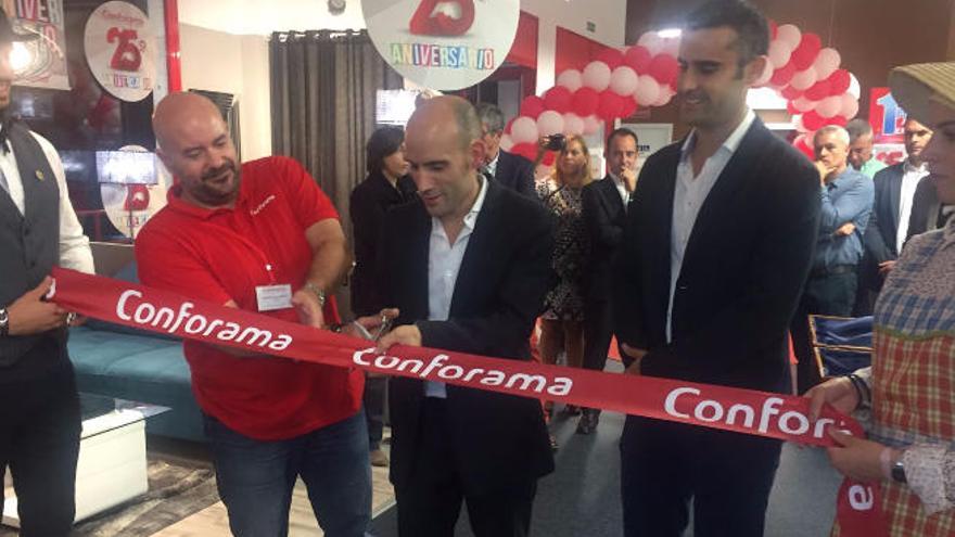 Inauguración de Conforama en Playa Honda