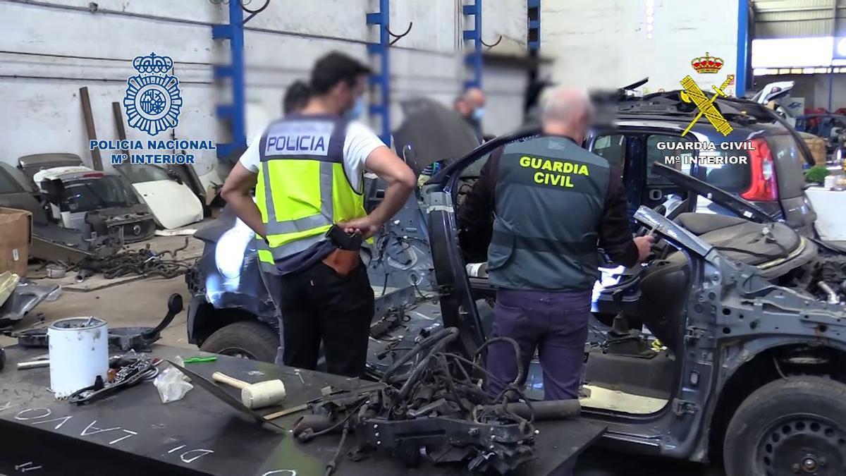 Desarticulada una red de robo y tráfico de vehículos con 10 detenidos, dos en A Coruña