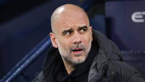 MANCHESTER (United Kingdom), 11/02/2026.- Manchester City manager Pep Guardiola alooks on before the English Premier League match between Manchester City and Fulham FC, in Manchester, Britain, 11 February 2026. (Reino Unido) EFE/EPA/ADAM VAUGHAN EDITORIAL USE ONLY. No use with unauthorized audio, video, data, fixture lists, club/league logos, live services or NFTs. Online in-match use limited to 120 images, no video emulation. No use in betting, games or single club/league/player publications. EDITORIAL USE ONLY. No use with unauthorized audio, video, data, fixture lists, club/league logos, live services or NFTs. Online in-match use limited to 120 images, no video emulation. No use in betting, games or single club/league/player publications