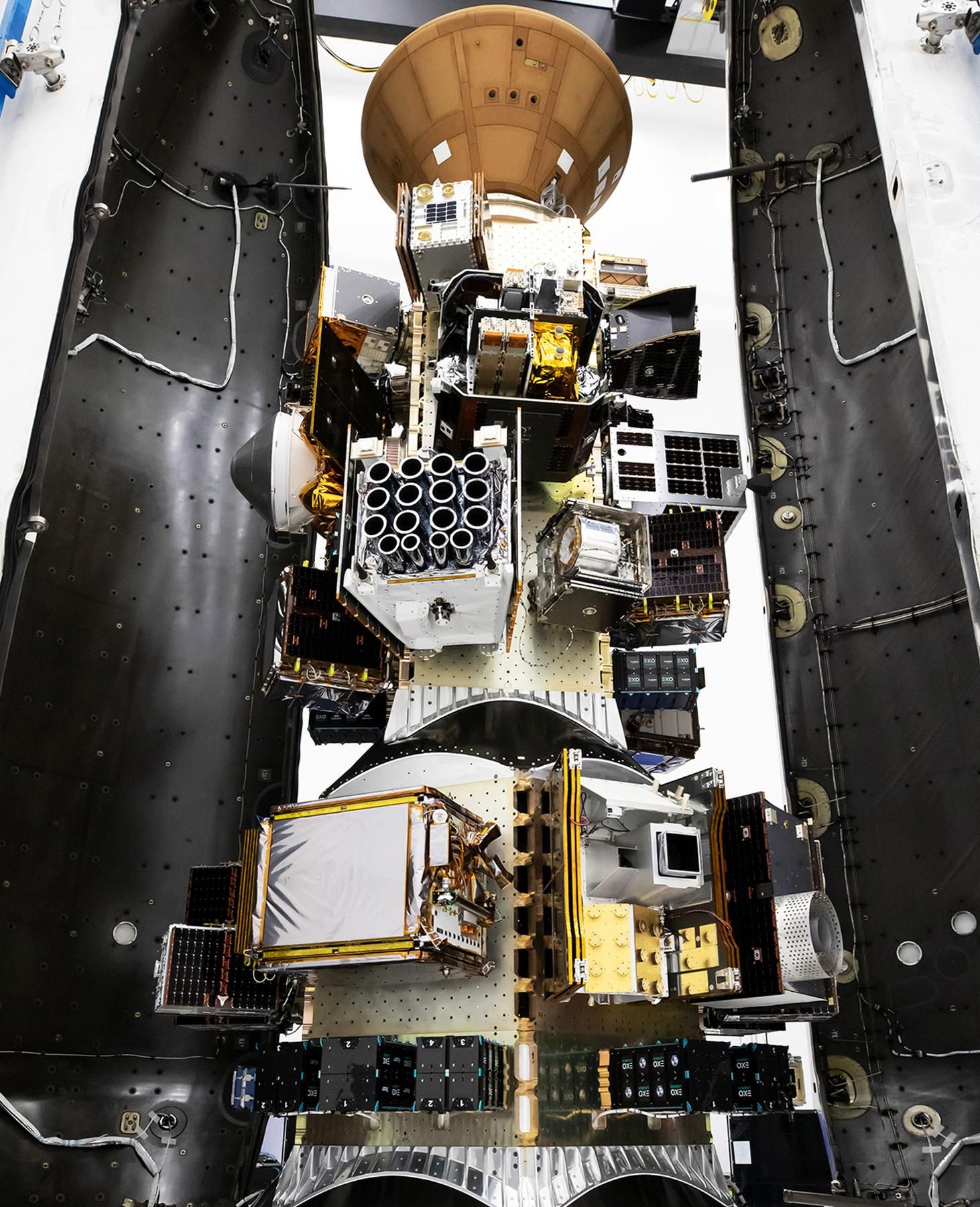El satélite de raíces viguesas SATMAR ya está en órbita