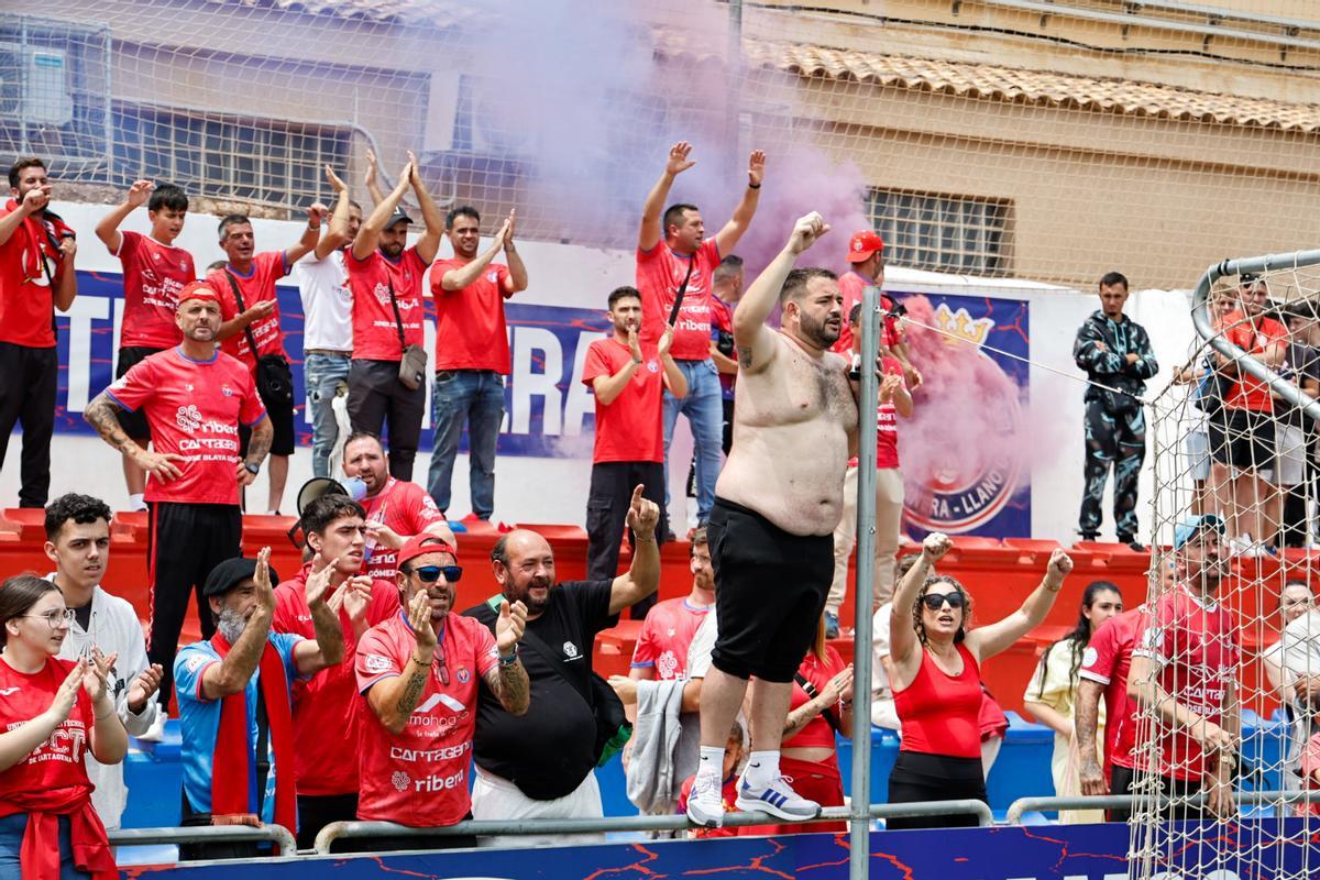Las mejores imágenes del Deportiva Minera y el Lorcal Deportiva