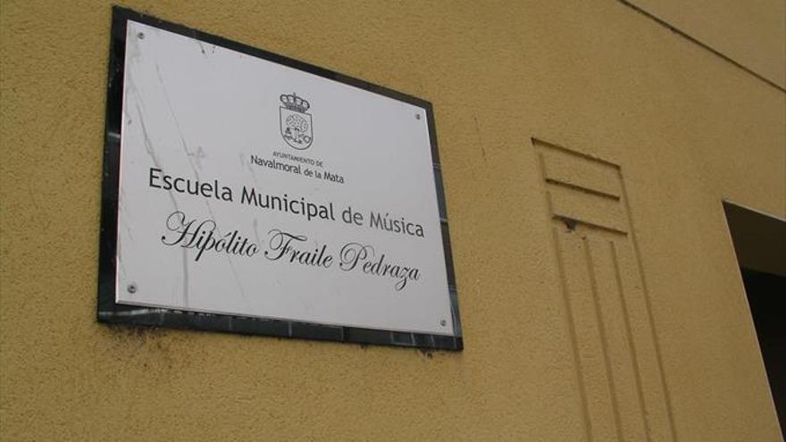 El ayuntamiento licita la gestión de la escuela de música por dos años