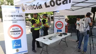 Estas son las infracciones y las multas más habituales de los patinetes en Córdoba