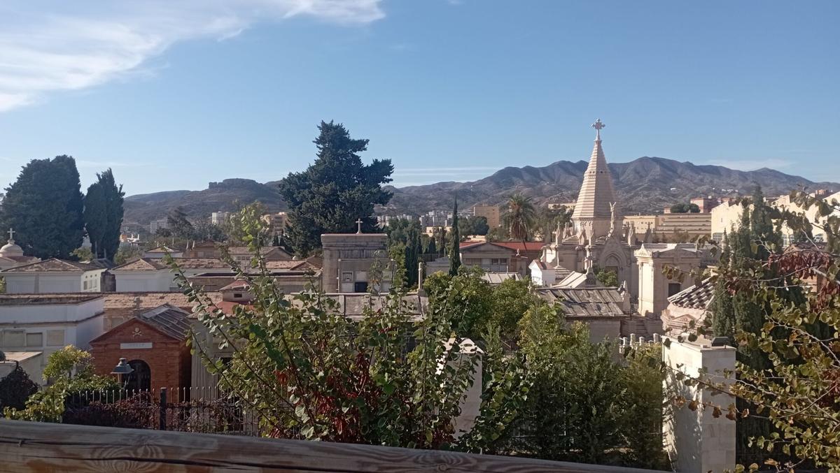 Cementerio de San Miguel, vistas desde el mirador lateral