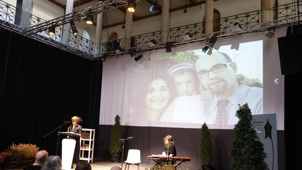 El POEX de Gijón homenajea a Javier García Rodríguez: en imágenes