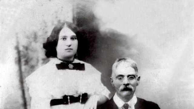 José Ortiz Vega, conocido por El Rubio, junto a su esposa, trató de representar a los descendientes del magistral Navarro en Cuba.